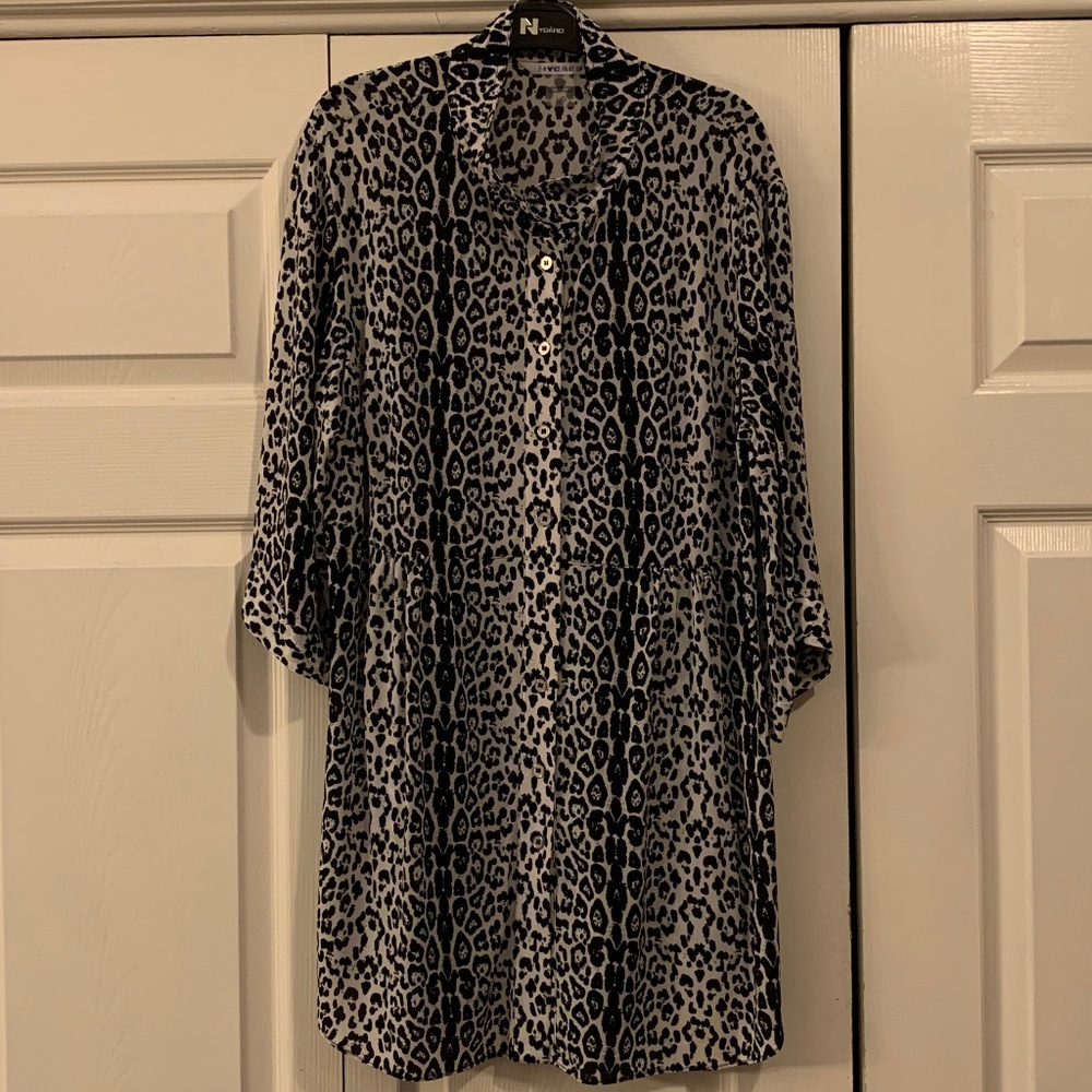Peter Nygard Tunic